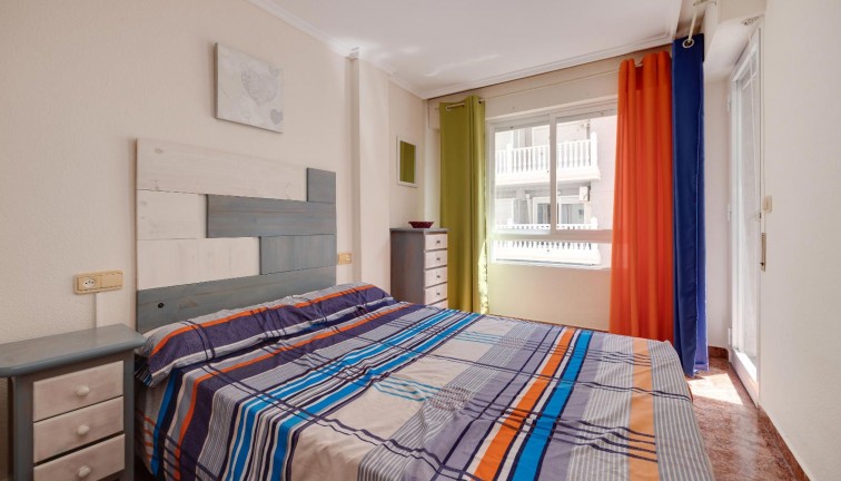 Resale - Apartment - Torrevieja - Curva del Palangre