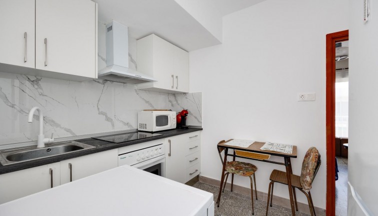 Reventa - Apartamento - Apartamento en el último piso - Punta Prima