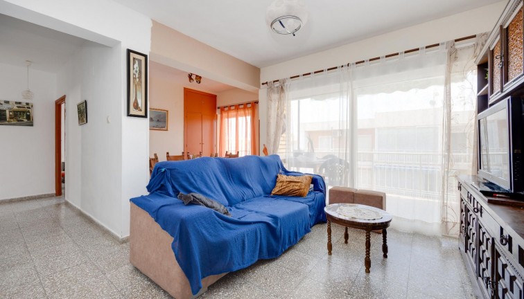 Reventa - Apartamento - Apartamento en el último piso - Punta Prima