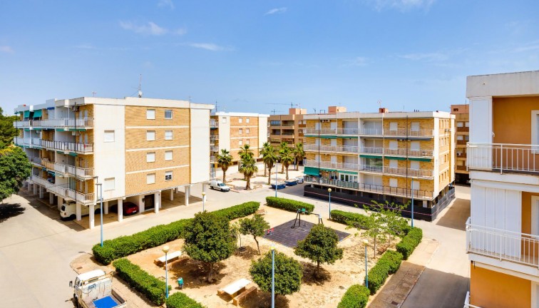 Reventa - Apartamento - Apartamento en el último piso - Punta Prima