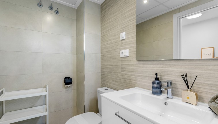 Återförsäljning - Lägenhet - Orihuela Costa