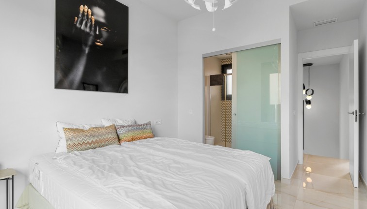 Resale - Chalet - Orihuela Costa - Lomas de Cabo Roig