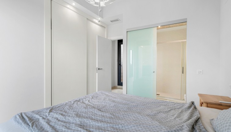 Resale - Chalet - Orihuela Costa - Lomas de Cabo Roig