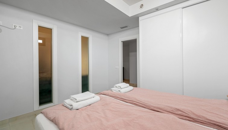 Resale - Chalet - Orihuela Costa - Lomas de Cabo Roig