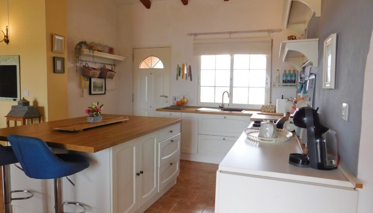 Resale - Chalet - Dolores