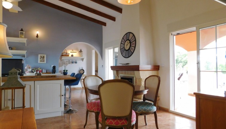 Resale - Chalet - Dolores