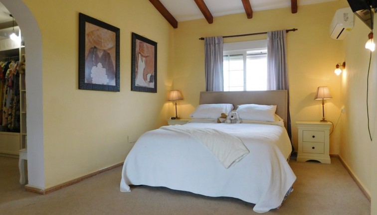 Resale - Chalet - Dolores