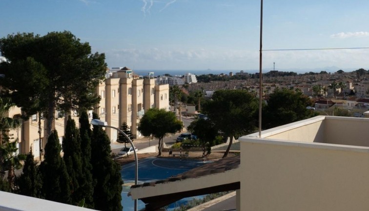 Resale - Chalet - Orihuela Costa - Villamartín