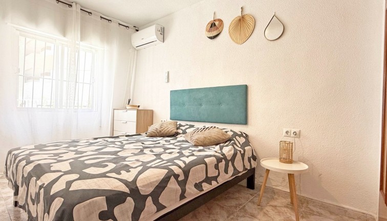 Reventa - Apartamento / piso - Torrevieja - LA MATA