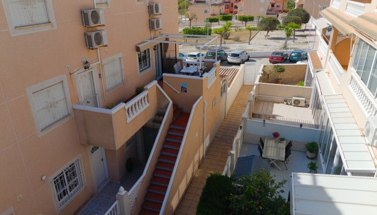 Resale - Semi-Detached - Torrevieja