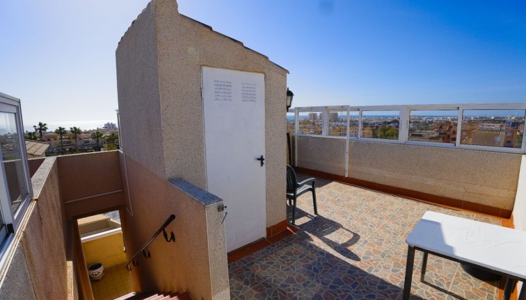 Resale - Semi-Detached - Torrevieja