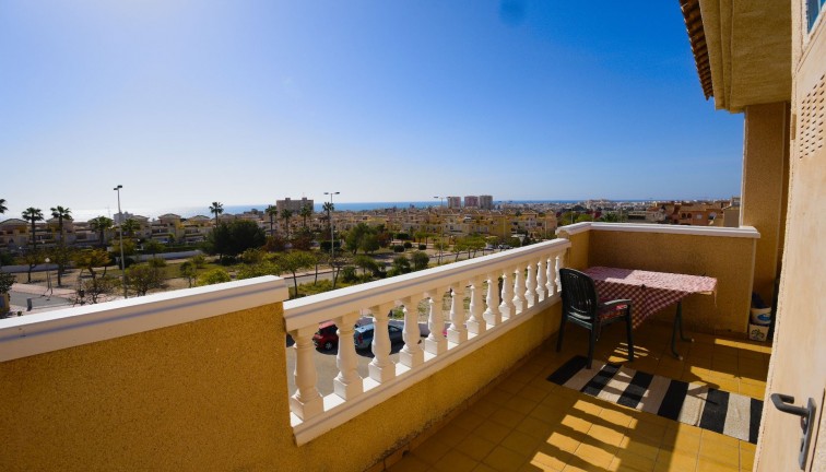 Resale - Semi-Detached - Torrevieja