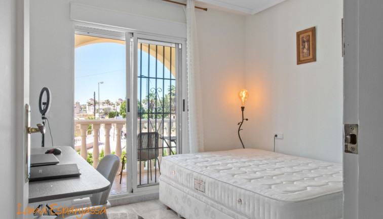 Reventa - Casa adosada - Orihuela Costa - Playa Flamenca