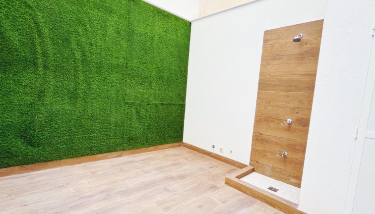 Jälleenmyynti - Asunto - Torrevieja - Playa del Cura