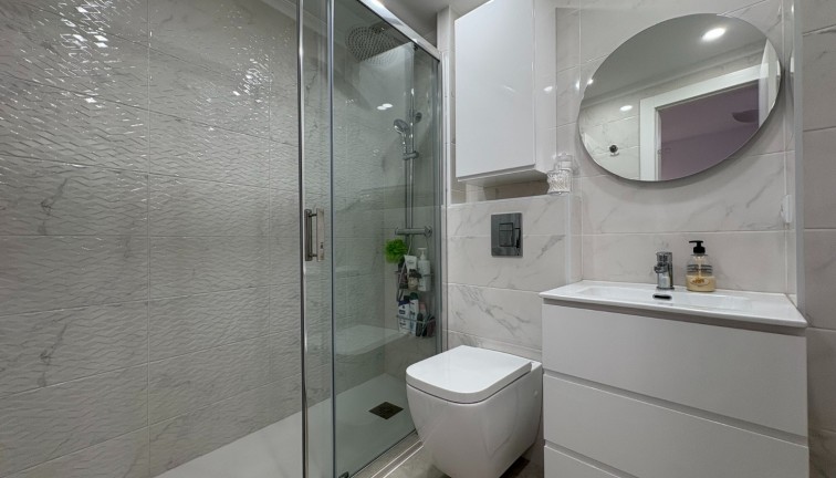 Resale - Apartment - Torrevieja