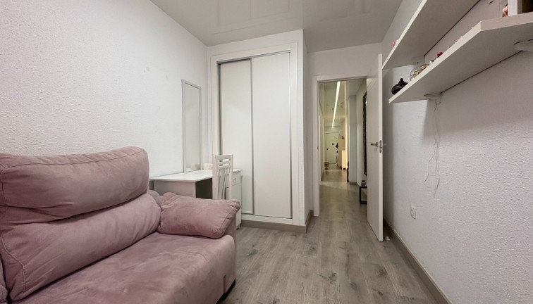 Resale - Apartment - Torrevieja