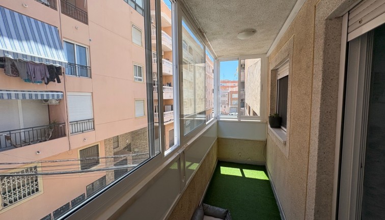 Resale - Apartment - Torrevieja
