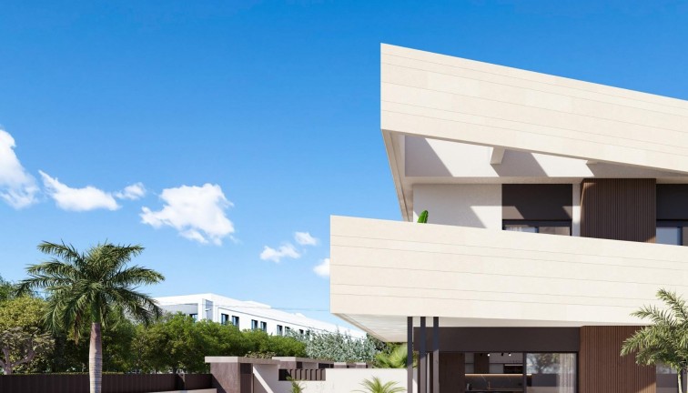 Uudistuotanto - Erillistalo - Pilar de la Horadada