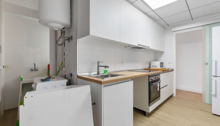 Reventa - Apartamento / piso - Torrevieja - Playa del Cura