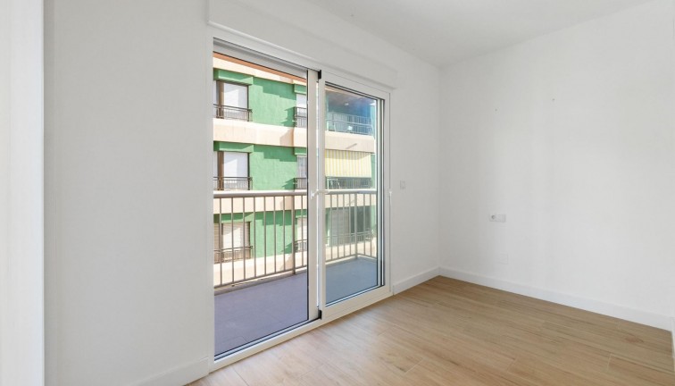 Reventa - Apartamento / piso - Torrevieja - Playa del Cura