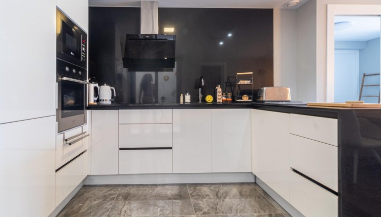 Jälleenmyynti - Asunto - Orihuela Costa - Los Almendros-La Florida