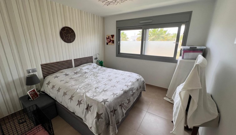 Reventa - Apartamento / piso - Entre Naranjos - Vistabella Golf