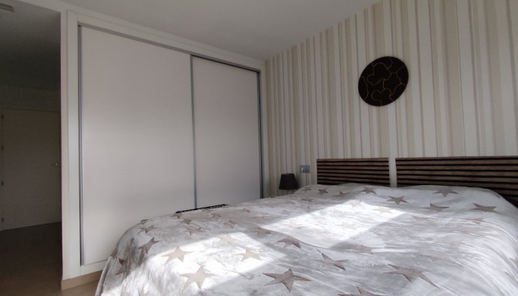 Jälleenmyynti - Asunto - Ylimmän kerroksen asunto - Vistabella Golf