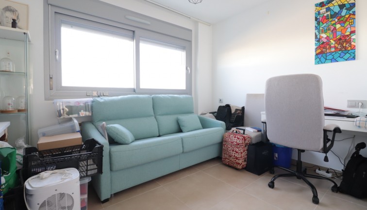 Jälleenmyynti - Asunto - Ylimmän kerroksen asunto - Vistabella Golf