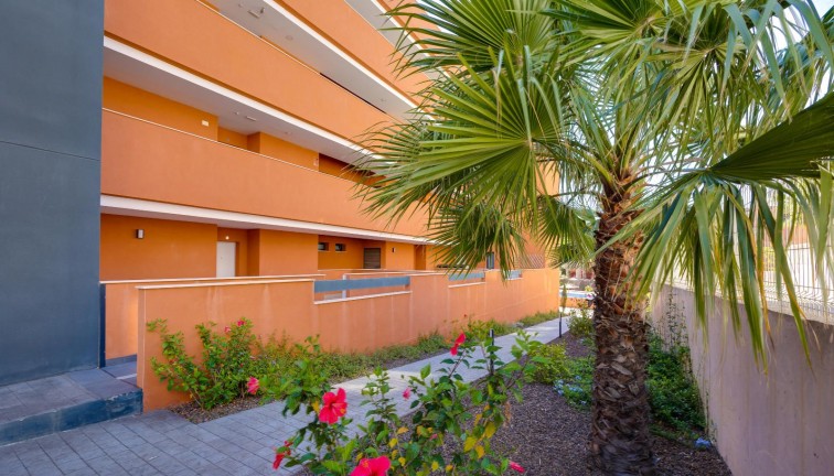 Resale - Apartment - Orihuela Costa - Villamartín