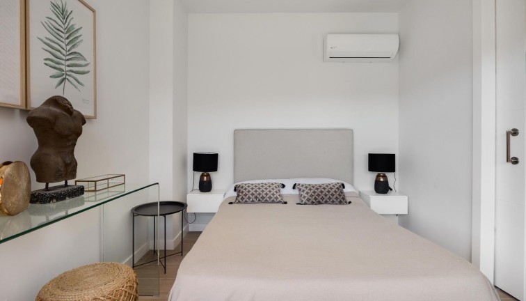 Resale - Apartment - Orihuela Costa - Villamartín