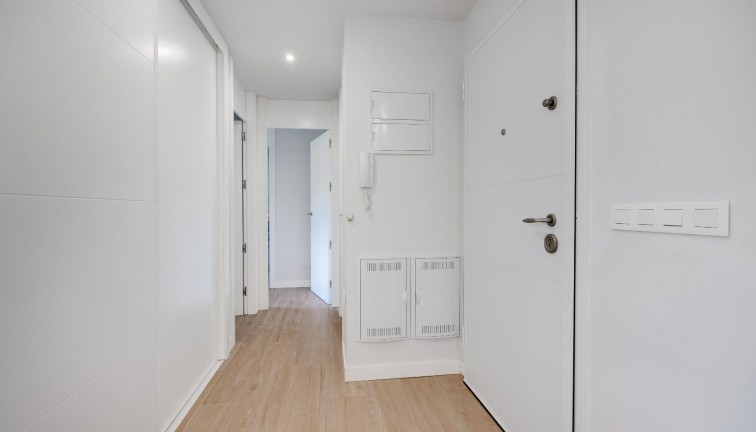 Resale - Apartment - Orihuela Costa - Villamartín