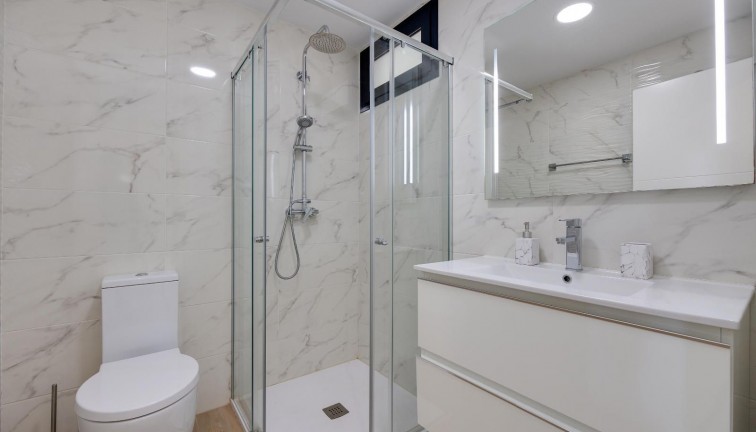 Resale - Apartment - Orihuela Costa - Villamartín