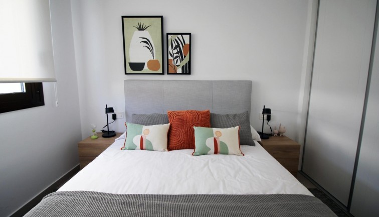 Obra nueva - Casa adosada - Pilar de la Horadada