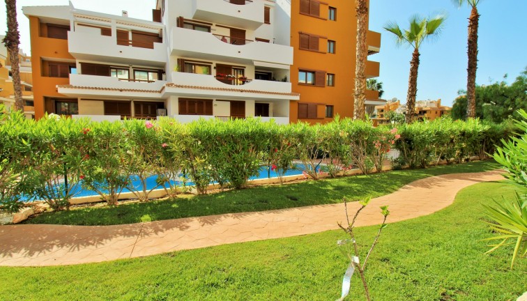 Resale - Apartment - Punta Prima