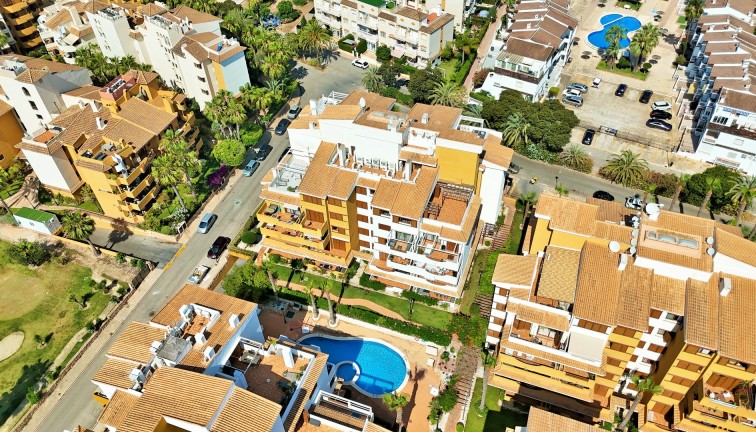 Resale - Apartment - Punta Prima