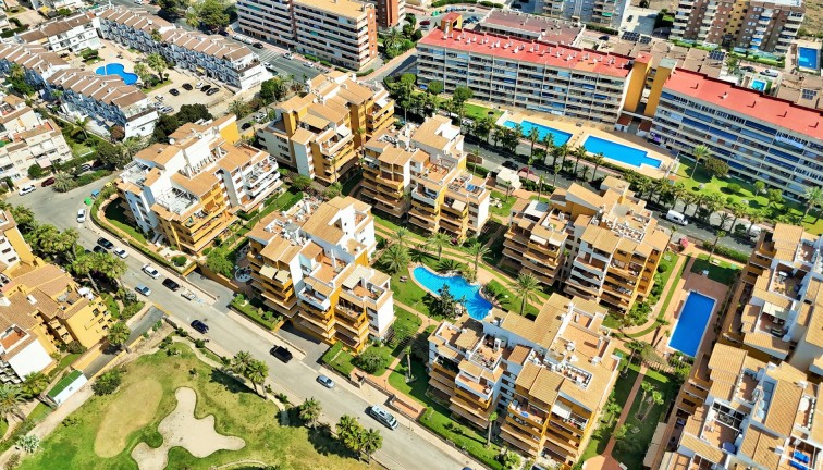 Resale - Apartment - Punta Prima