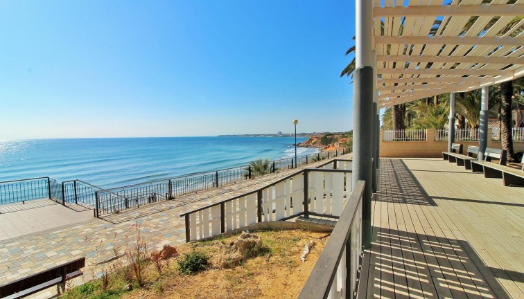 Resale - Apartment - Punta Prima