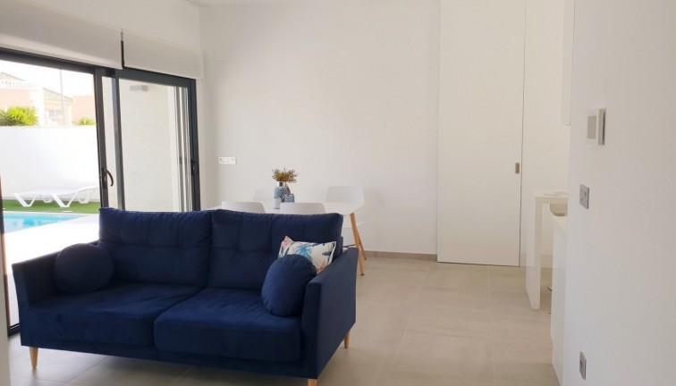 Obra nueva - Chalet - Pilar de la Horadada - Pinar de Campoverde