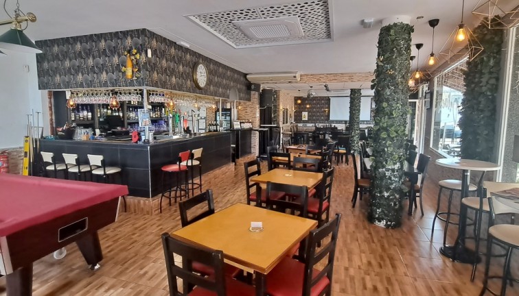 Resale - Commercial - Villamartín