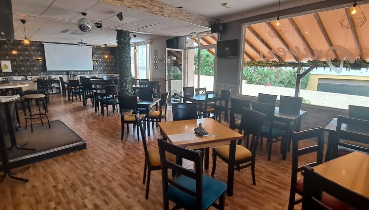 Resale - Commercial - Villamartín