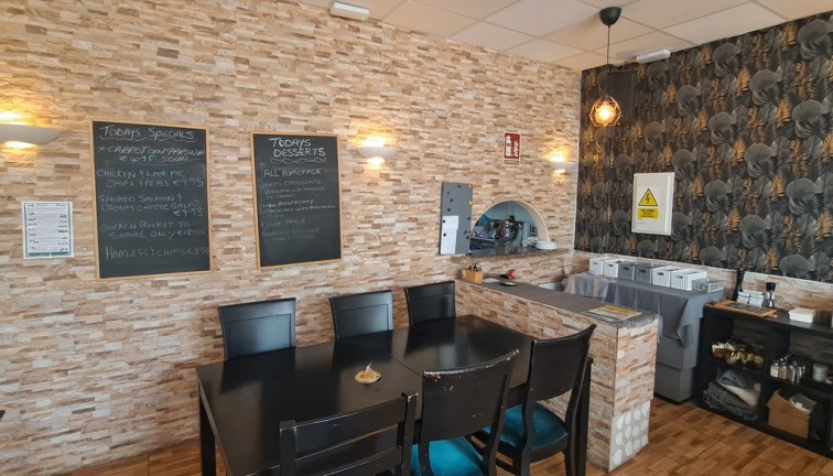 Resale - Commercial - Villamartín