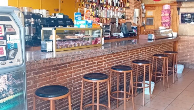 Resale - Commercial - Torrevieja