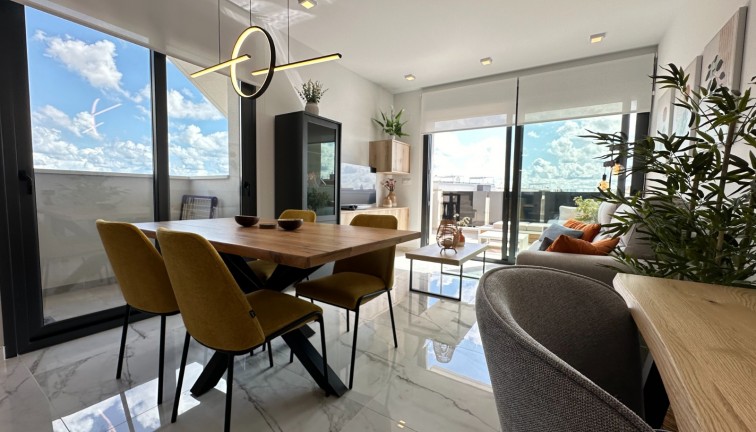 Reventa - Apartamento - Apartamento en el último piso - Orihuela Costa - Playa Flamenca