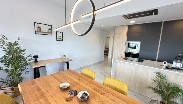 Reventa - Apartamento - Apartamento en el último piso - Orihuela Costa - Playa Flamenca