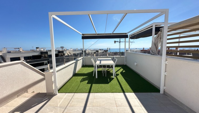 Reventa - Apartamento - Apartamento en el último piso - Orihuela Costa - Playa Flamenca