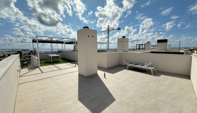 Reventa - Apartamento - Apartamento en el último piso - Orihuela Costa - Playa Flamenca