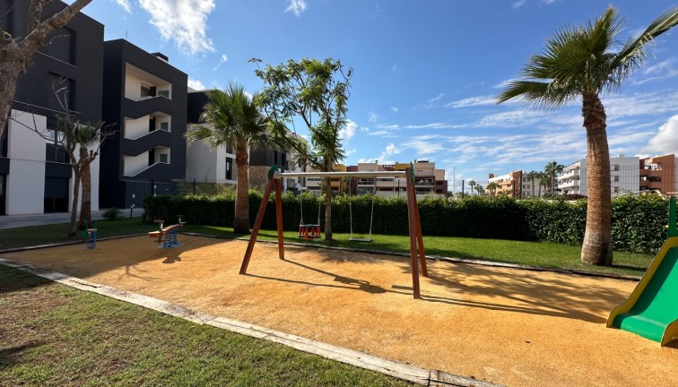 Reventa - Apartamento - Apartamento en el último piso - Orihuela Costa - Playa Flamenca