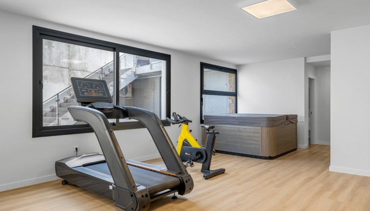 Reventa - Apartamento - Apartamento en el último piso - Orihuela Costa - Playa Flamenca