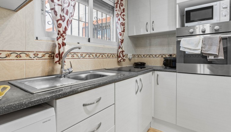 Återförsäljning - Parhus/Radhus - Torrevieja - Torretas