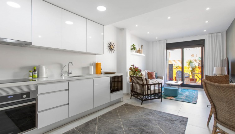 Resale - Apartment - Top Floor Apartment - Torrevieja